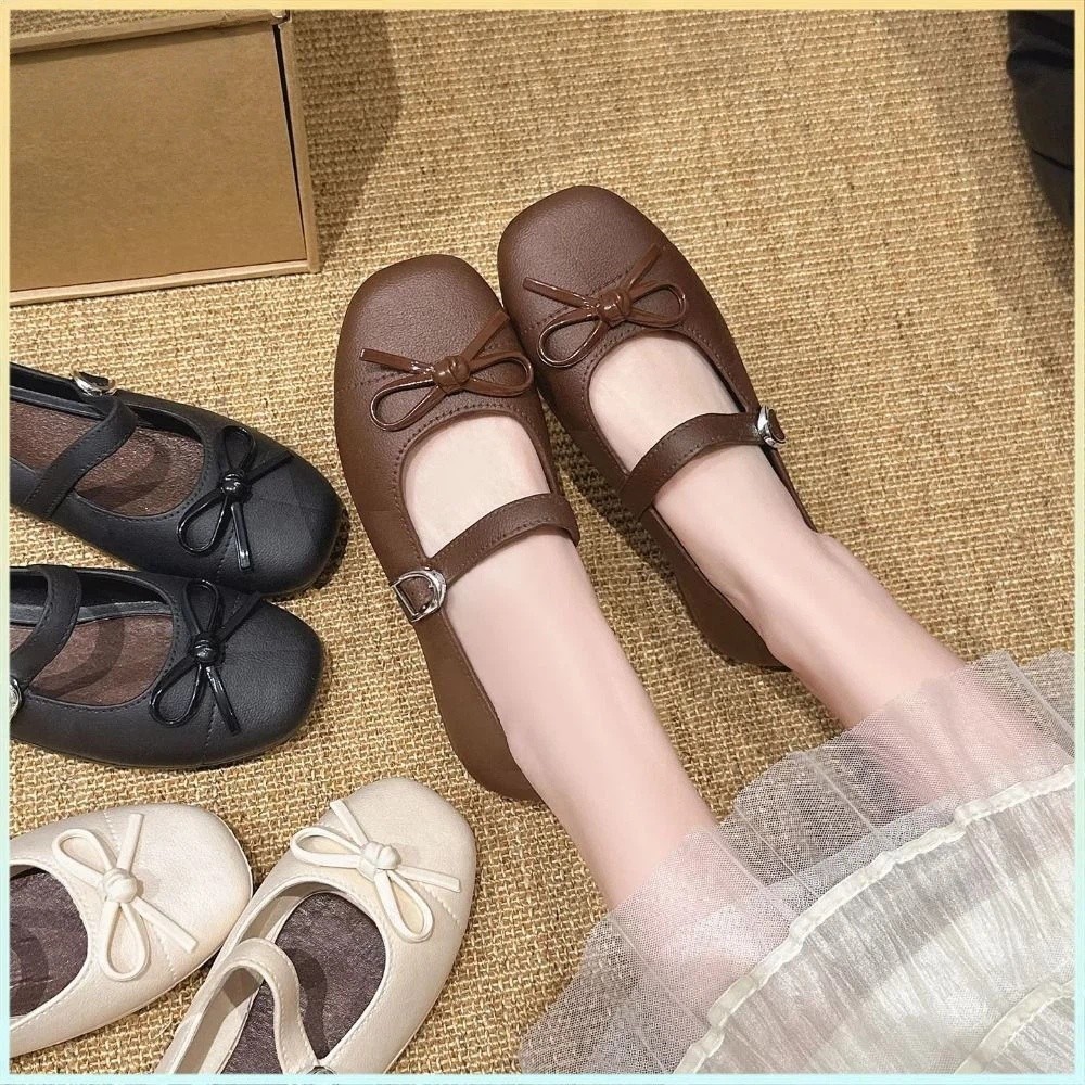 Mule Slip On - スイートな女性用パールボウタイサンダル、滑り止め付き快適ローヒールサマードレスフラット、ソフトフラット多用途つま先カバー付きスリッパ